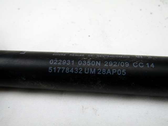 AMORTIZERJI PRTLJAZNIH VRAT  OEM N. 51778432 ORIGINAL REZERVNI DEL FIAT PUNTO EVO 199 (2009 - 2012)  BENZINA LETNIK 2010