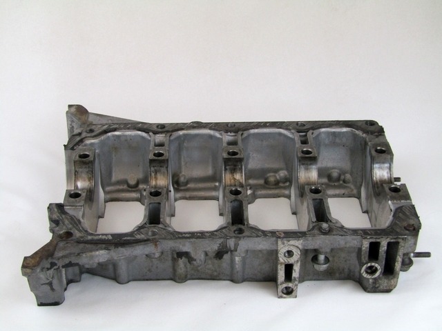 BLOK MOTORJA OEM N. 55213495 ORIGINAL REZERVNI DEL FIAT PUNTO 199 MK3 (2011 - 2017)DIESEL LETNIK 2012