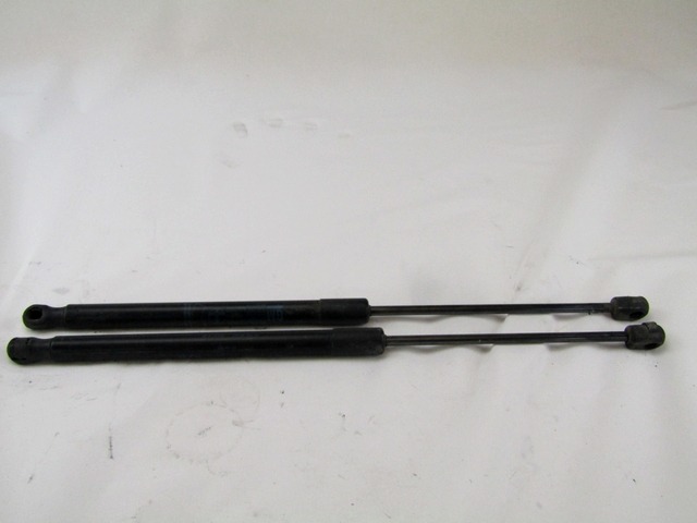 AMORTIZERJI PRTLJAZNIH VRAT  OEM N. 13122695 ORIGINAL REZERVNI DEL OPEL ASTRA H A04 L48 L08 L35 L67 R 5P/3P/SW (2007 - 2010) DIESEL LETNIK 2008