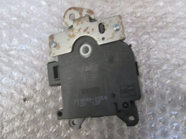 MOTORCEK OGREVANJA OEM N. 113800-2350 ORIGINAL REZERVNI DEL HONDA CRV RD MK2 (2002 - 2007)DIESEL LETNIK 2005