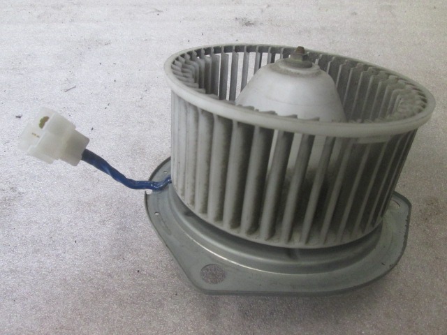 VENTILATOR  KABINE  OEM N.  ORIGINAL REZERVNI DEL MITSUBISHI PAJERO V60 (2000 - 2007) DIESEL LETNIK 2002