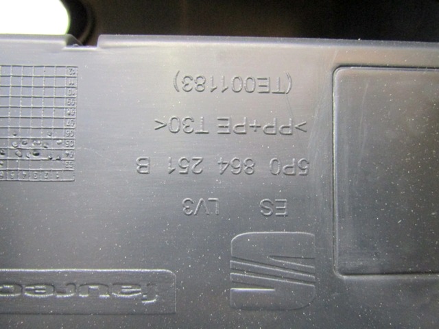 NASLON ZA ROKE/SREDINSKA KONZOLA OEM N. 5P0864251B ORIGINAL REZERVNI DEL SEAT ALTEA 5P1 (2004 - 02/2009)BENZINA LETNIK 2006