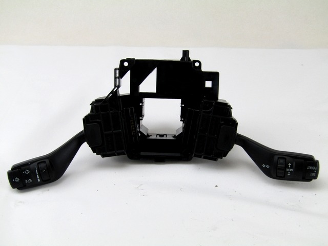 KRMILO SMERNIKI OEM N. 3M5T-6475-AE ORIGINAL REZERVNI DEL FORD FOCUS DA HCP DP MK2 R BER/SW (2008 - 2011) DIESEL LETNIK 2010