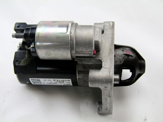 ZAGANJAC MOTORJA  OEM N. 9674077280 ORIGINAL REZERVNI DEL DS DS3 (2015 - 2019)BENZINA LETNIK 2015
