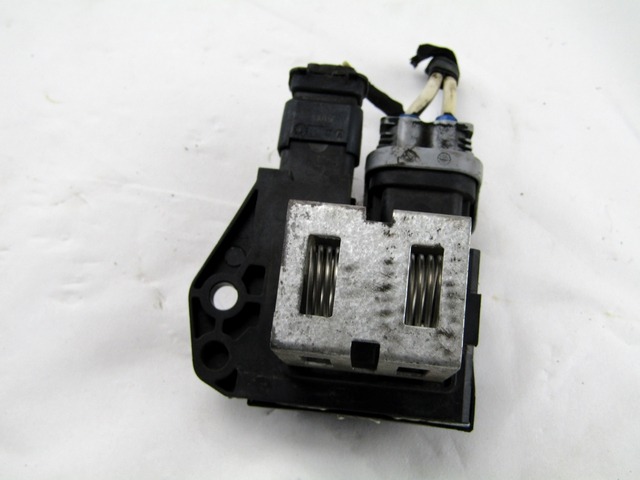 KRMILNA ENOTA ELEKTRICNEGA VENTILATORJA OEM N. 9662872380 ORIGINAL REZERVNI DEL DS DS3 (2015 - 2019)BENZINA LETNIK 2015