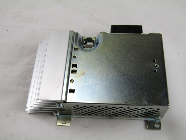 OJACEVALEC AVDIO/RADIO ENOTA  OEM N. 310414000000 ORIGINAL REZERVNI DEL DS DS3 (2015 - 2019)BENZINA LETNIK 2015