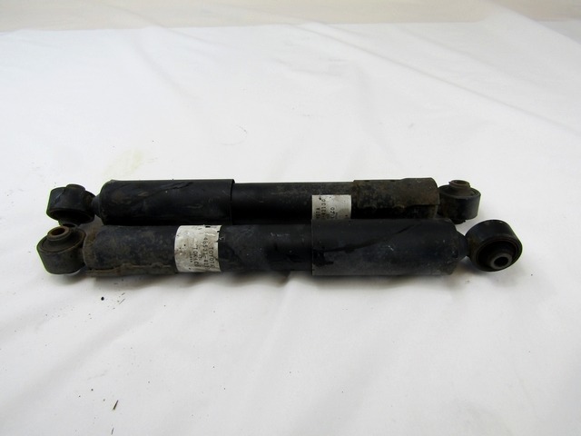 ZADNJI AMORTIZERJI OEM N. 48531-42130 ORIGINAL REZERVNI DEL TOYOTA RAV 4 A3 MK3 (2006 - 03/2009) DIESEL LETNIK 2007