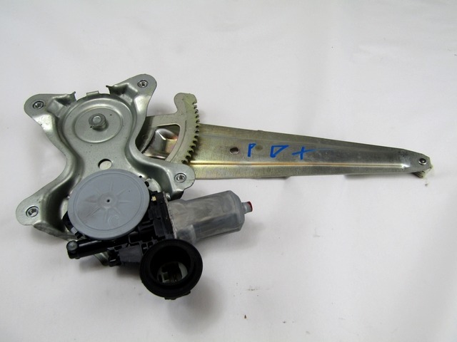 MEHANIZEM DVIGA ZADNJIH STEKEL  OEM N. 85720-35140 262100-2340 6980342040 ORIGINAL REZERVNI DEL TOYOTA RAV 4 A3 MK3 (2006 - 03/2009) DIESEL LETNIK 2007