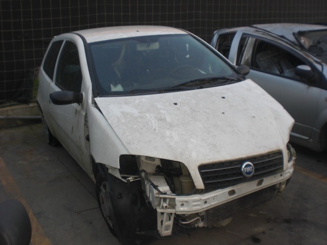 FIAT PUNTO CLASSIC 1.2 B 44KW 5M 3P (2004) RICAMBIO USATO 
