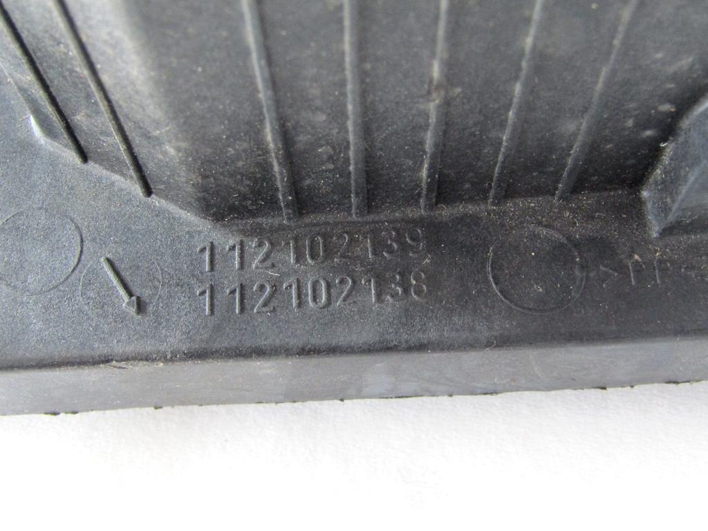 MEHANIZEM VZVODA ROCNEGA MENJALNIKA OEM N. 2400KK ORIGINAL REZERVNI DEL PEUGEOT 308 4A 4B 4C 4E 4H MK1 BER/SW/CC (2007 - 2013) DIESEL LETNIK 2011