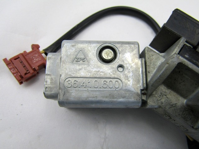 KOMPLET ODKLEPANJE IN VZIG  OEM N. 33270 KIT ACCENSIONE AVVIAMENTO ORIGINAL REZERVNI DEL PEUGEOT 308 4A 4B 4C 4E 4H MK1 BER/SW/CC (2007 - 2013) DIESEL LETNIK 2011