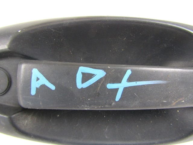 ZUNANJA KLJUKA SPREDNJA DESNA VRATA OEM N. 735507854 ORIGINAL REZERVNI DEL FIAT DOBLO 263 MK2 (2009 -2015)DIESEL LETNIK 2012