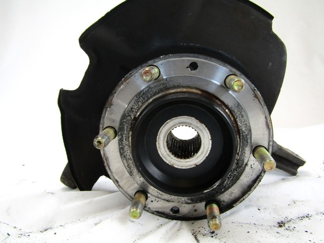 LEVI VRTLJIVI LEZAJ / PESTO KOLESA Z LEZAJEM SPREDAJ OEM N. 517154D000 517504D000 ORIGINAL REZERVNI DEL KIA CARNIVAL VQ MK2 (2006 - 2014)DIESEL LETNIK 2009