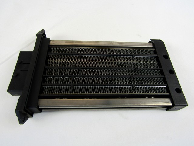 HLADILNIK ZA GRETJE OEM N. F667211Z ORIGINAL REZERVNI DEL RENAULT MODUS F/JP0 (2004 - 2008) DIESEL LETNIK 2007