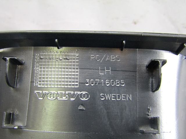 OKRASNE LETVICE VRAT  OEM N. 30716085 30716086 ORIGINAL REZERVNI DEL VOLVO XC90 275 MK1 (2002 - 2014)DIESEL LETNIK 2006