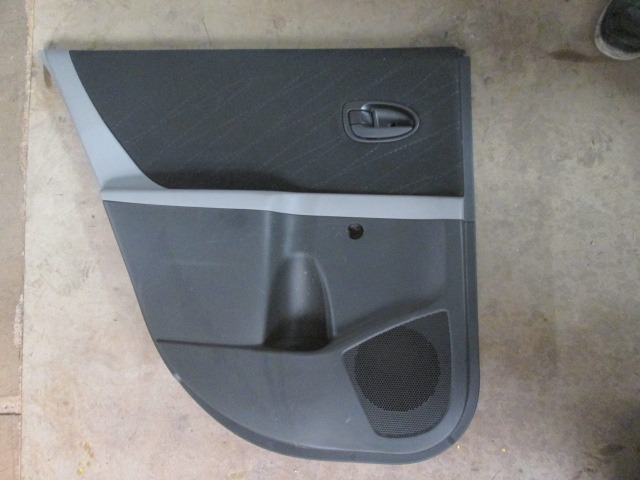 VRATNI PANEL OEM N. PNPSTTYYARISP9MK2BR5P ORIGINAL REZERVNI DEL TOYOTA YARIS P9 MK2 (01/2006 - 2009) DIESEL LETNIK 2007