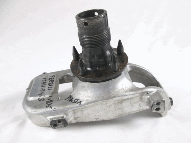 LEVI VRTLJIVI LEZAJ / PESTO KOLESA Z LEZAJEM SPREDAJ OEM N. 237265 ORIGINAL REZERVNI DEL FERRARI 458 (2009 - 2015)BENZINA LETNIK 2009