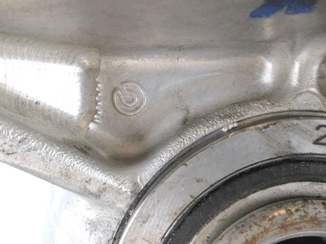 LEVI VRTLJIVI LEZAJ / PESTO KOLESA Z LEZAJEM SPREDAJ OEM N. 237265 ORIGINAL REZERVNI DEL FERRARI 458 (2009 - 2015)BENZINA LETNIK 2009