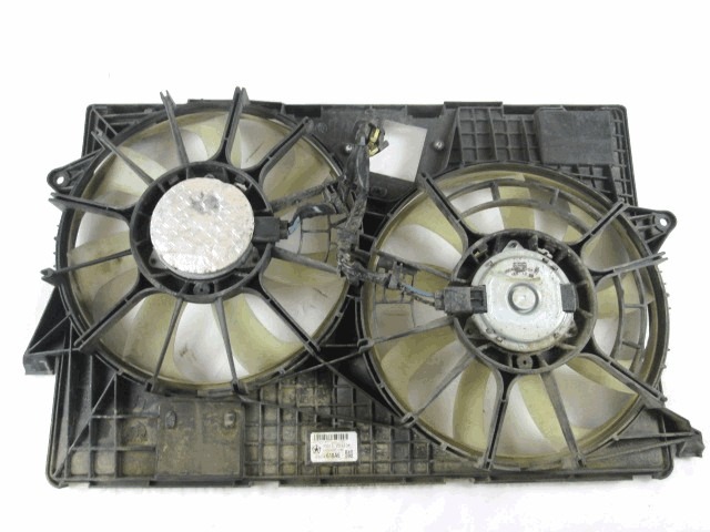 VENTILATOR HLADILNIKA OEM N. 52014618AE ORIGINAL REZERVNI DEL JEEP CHEROKEE MK5 KL (DAL 2013) DIESEL LETNIK 2016