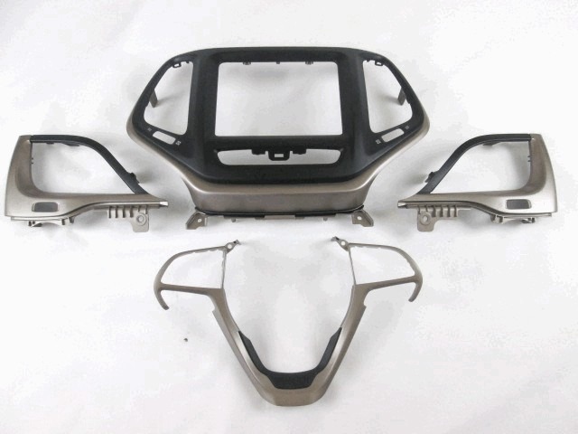 NOTRANJE OKRASNE LETVE  OEM N. P68164099AB ORIGINAL REZERVNI DEL JEEP CHEROKEE MK5 KL (DAL 2013) DIESEL LETNIK 2016