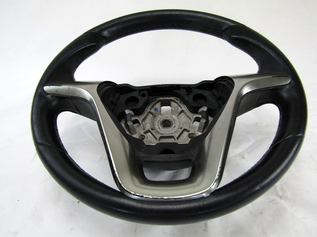 VOLAN OEM N. 71771922 ORIGINAL REZERVNI DEL LANCIA Y YPSILON 312 (dal 2011)BENZINA/GPL LETNIK 2012