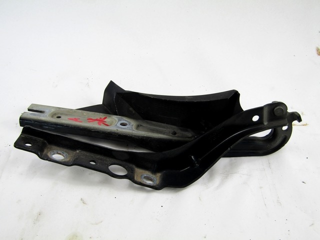 PANTI POKROVA MOTORJA OEM N. 9640968880 ORIGINAL REZERVNI DEL PEUGEOT 407 6C 6D 6E BER/SW (2004 - 06/2008) DIESEL LETNIK 2008