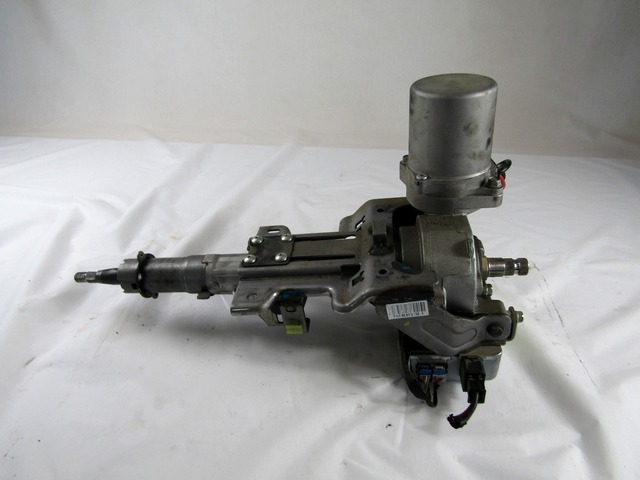 VOLANSKI DROG OEM N. 56300-2S361 ORIGINAL REZERVNI DEL HYUNDAI IX35 LM EL ELH (2009 - 2015)DIESEL LETNIK 2010