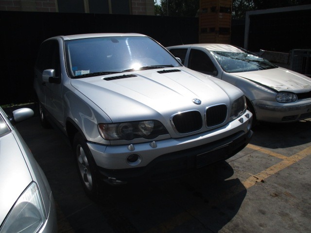 BMW X5 E53 3.0 B 4X4 170KW AUT 5P (2001) RICAMBIO USATO 