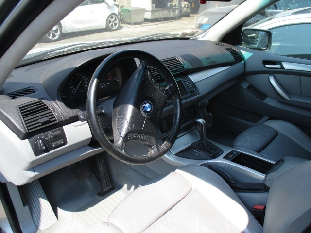 BMW X5 E53 3.0 B 4X4 170KW AUT 5P (2001) RICAMBIO USATO 