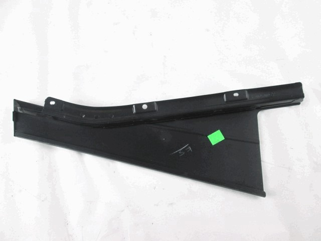 COVER / STOLPEC B / VRATA / SPREDNJA OEM N. 68102579AC ORIGINAL REZERVNI DEL JEEP CHEROKEE MK5 KL (DAL 2013) DIESEL LETNIK 2016