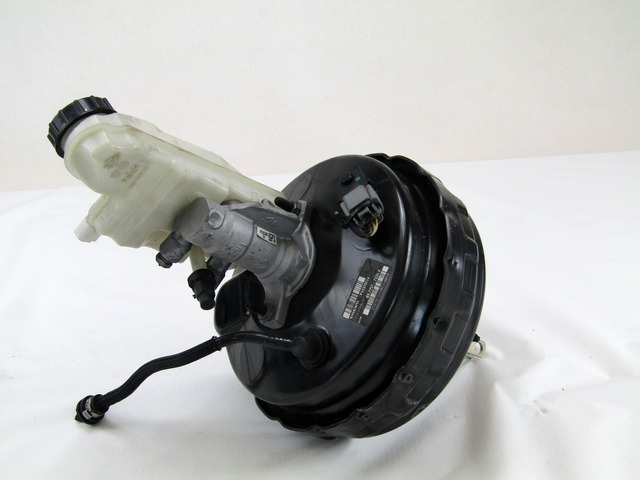 SERVO OJACEVALNIK ZAVOR S PUMPO OEM N. 31329274 03.7757-2131.4 ORIGINAL REZERVNI DEL VOLVO V40 MK1 525 526 (2012 - 2016)DIESEL LETNIK 2013