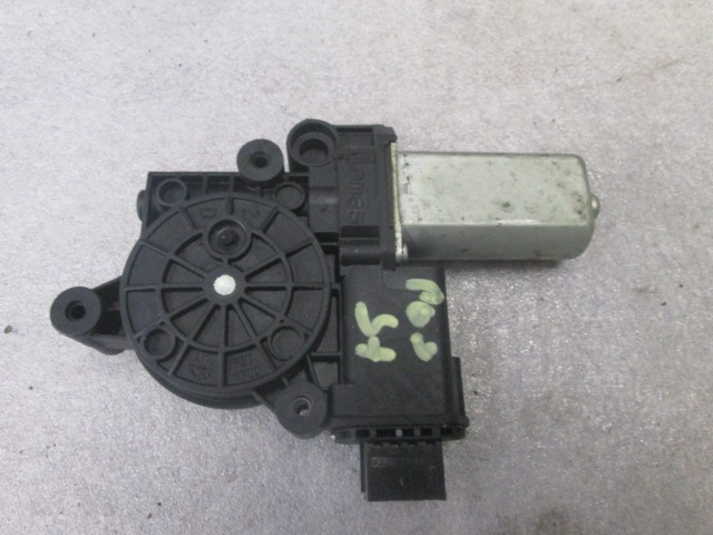 MOTORCEK ELEKTRICNEGA POMIKA ZADNJEGA STEKLA  OEM N. 13188503 ORIGINAL REZERVNI DEL OPEL CORSA D S07 (2006 - 2011) DIESEL LETNIK 2008