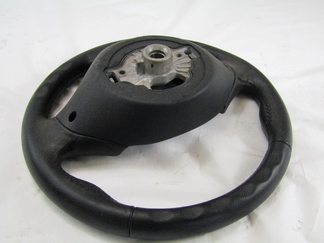 VOLAN OEM N. 32306854755 ORIGINAL REZERVNI DEL BMW SERIE 1 BER/COUPE F20/F21 (2011 - 2015) DIESEL LETNIK 2011