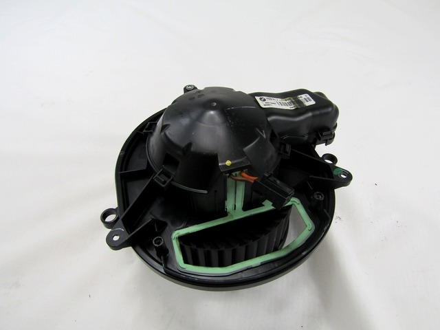 VENTILATOR  KABINE  OEM N. T1014415A ORIGINAL REZERVNI DEL BMW SERIE 1 BER/COUPE F20/F21 (2011 - 2015) DIESEL LETNIK 2011