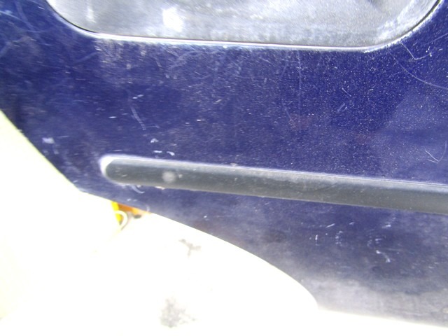 ZADNJA DESNA VRATA OEM N. 90532718 ORIGINAL REZERVNI DEL OPEL CORSA B S93 (1993 - 09/2000) BENZINA LETNIK 1997