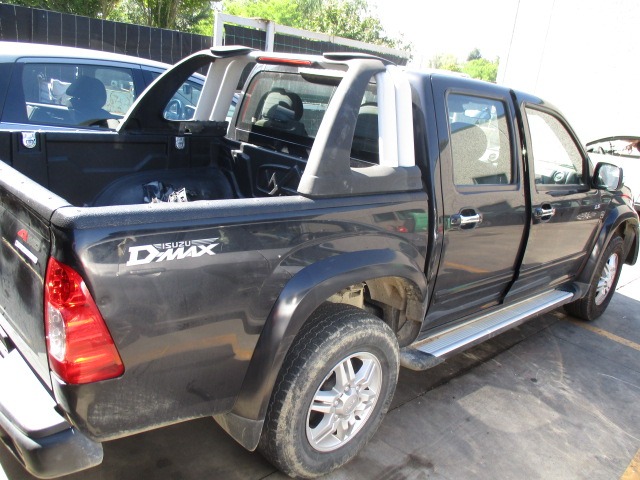 ISUZU D-MAX 3.0 D 4X4 120KW AUT (2010) RICAMBI IN MAGAZZINO 