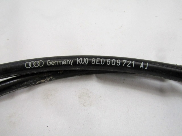 OEM N. 8E0609721AJ ORIGINAL REZERVNI DEL AUDI A4 B7 8EC 8ED 8HE BER/SW/CABRIO (2004 - 2007) DIESEL LETNIK 2006