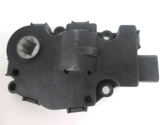 MOTORCEK OGREVANJA OEM N. 410475520 ORIGINAL REZERVNI DEL BMW X5 E70 (2006 - 2010) DIESEL LETNIK 2010