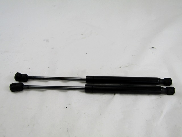 AMORTIZERJI POKROVA MOTORJA  OEM N. 55113776AA 55113777AA ORIGINAL REZERVNI DEL LANCIA THEMA LX MK2 (2011 - 2014)DIESEL LETNIK 2013