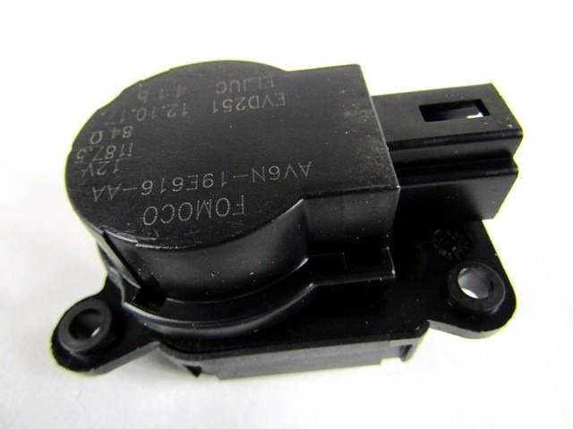 MOTORCEK OGREVANJA OEM N. AV6N-19E616-AA ORIGINAL REZERVNI DEL FORD FOCUS MK3 R 4P/5P/SW (2014 - 2018)DIESEL LETNIK 2018