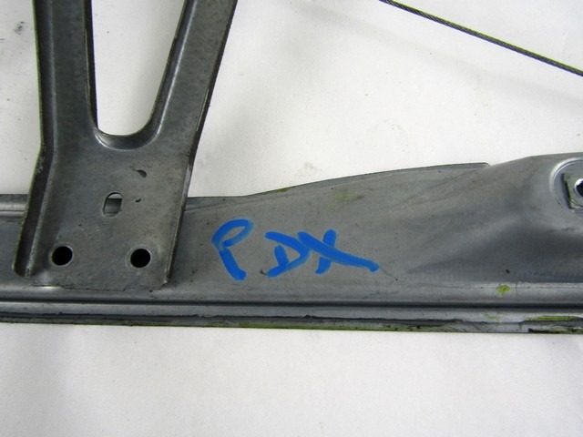 ROCNI SISTEM ZA DVIGOVANJE ZADNJEGA STEKLA  OEM N. 7700434304 ORIGINAL REZERVNI DEL RENAULT CLIO BB CB MK2 R / CLIO STORIA (05/2001 - 2012) DIESEL LETNIK 2004