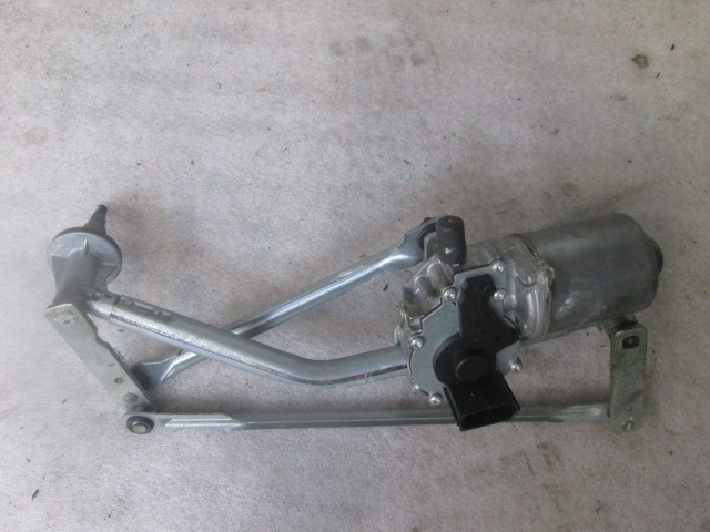 MOTORCEK PREDNJIH BRISALCEV OEM N. 1142901 ORIGINAL REZERVNI DEL FORD FIESTA JH JD MK5 R (2005 - 2008) DIESEL LETNIK 2008