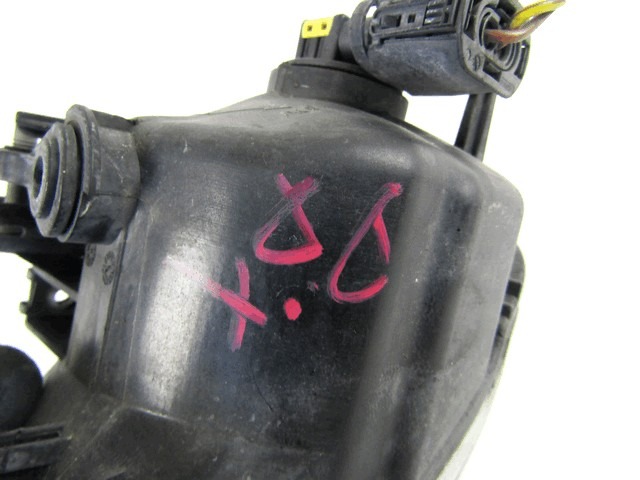 DESNA MEGLENKA OEM N. 6937466 ORIGINAL REZERVNI DEL BMW SERIE 3 BER/SW/COUPE/CABRIO E90/E91/E92/E93 (2005 -2009) DIESEL LETNIK 2008
