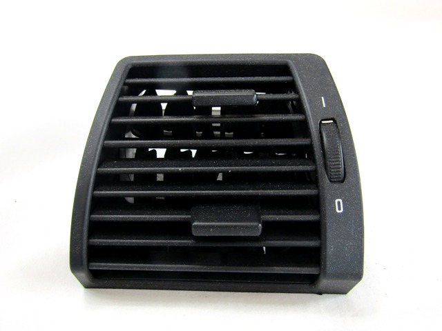 ODVOD ZRAKA OEM N. 64228402215 ORIGINAL REZERVNI DEL BMW X5 E53 (1999 - 2003)BENZINA LETNIK 2001