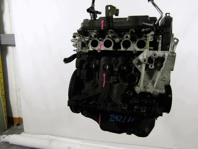 MOTOR OEM N. NFV ORIGINAL REZERVNI DEL CITROEN XSARA PICASSO (1999 - 2010) BENZINA LETNIK 2001