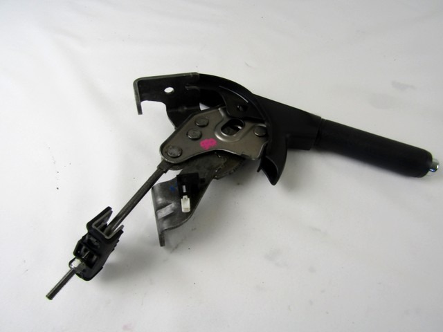 OEM N. 462010D100B0 ORIGINAL REZERVNI DEL TOYOTA YARIS P9 MK2 (01/2006 - 2009) BENZINA LETNIK 2006