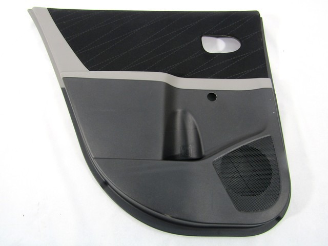 VRATNI PANEL OEM N. PNPSTTYYARISP9MK2BR5P ORIGINAL REZERVNI DEL TOYOTA YARIS P9 MK2 (01/2006 - 2009) BENZINA LETNIK 2006