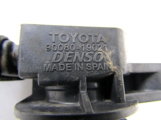 VZIGALNE TULJAVE OEM N. 90080-19021 ORIGINAL REZERVNI DEL TOYOTA YARIS P9 MK2 (01/2006 - 2009) BENZINA LETNIK 2006