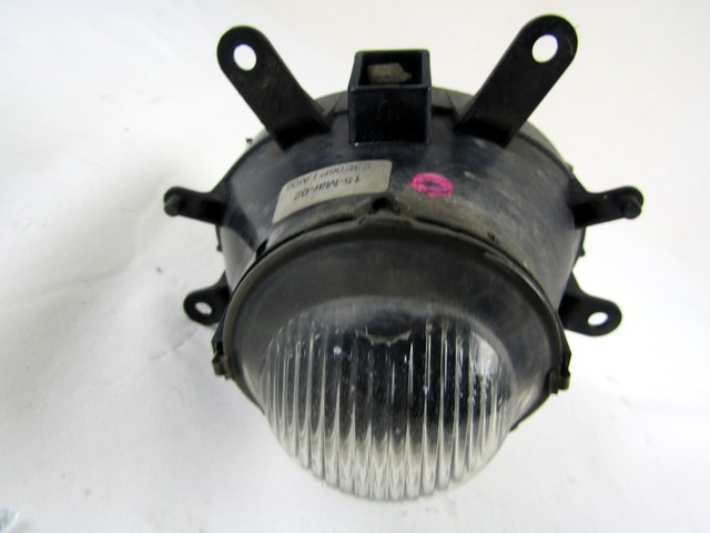 DESNA MEGLENKA OEM N. 63176911007 ORIGINAL REZERVNI DEL BMW SERIE 3 E46 BER/SW/COUPE/CABRIO LCI R (2002 - 2005) DIESEL LETNIK 2002
