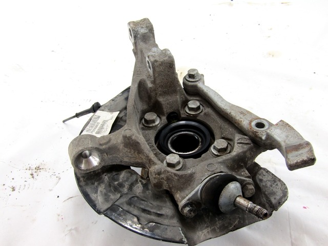 LEVI VRTLJIVI LEZAJ / PESTO KOLESA Z LEZAJEM SPREDAJ OEM N. 9461943 274298 ORIGINAL REZERVNI DEL VOLVO V70 MK2 285 (2000 - 2007) DIESEL LETNIK 2000